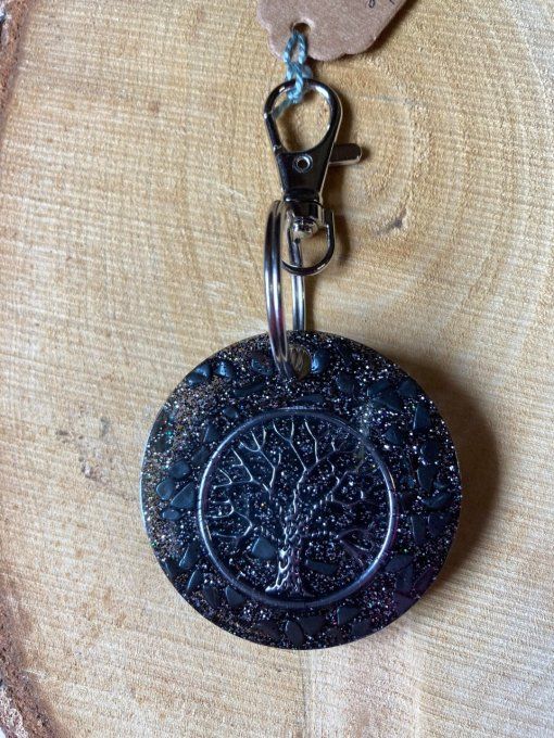 Porte clé/Médaille chien -Orgonite /Shungite/Arbre de vie-Faite main -4,7cm env  - 