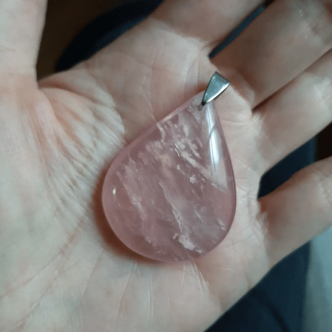 Pendentif goutte quartz rose
